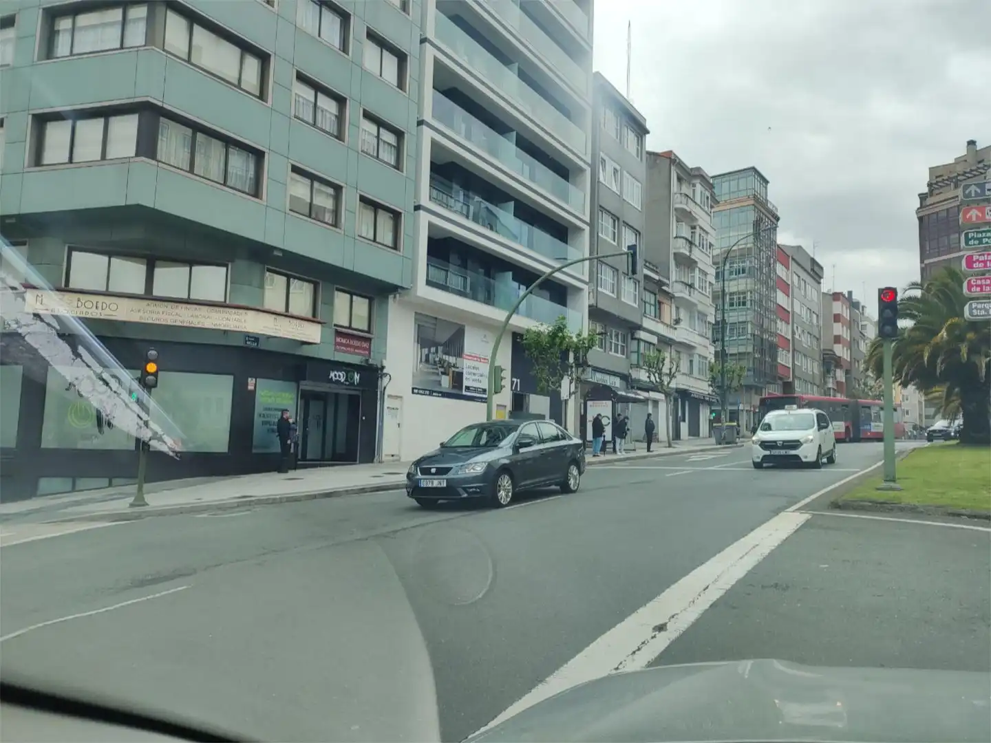 Exterior view of Office for rent in A Coruña Capital 