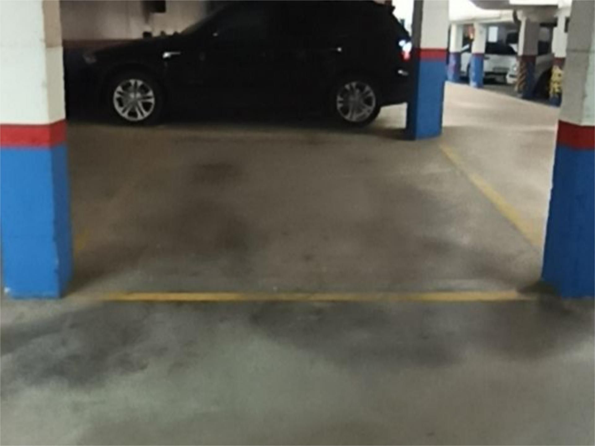 Parking of Garage for sale in  Madrid Capital