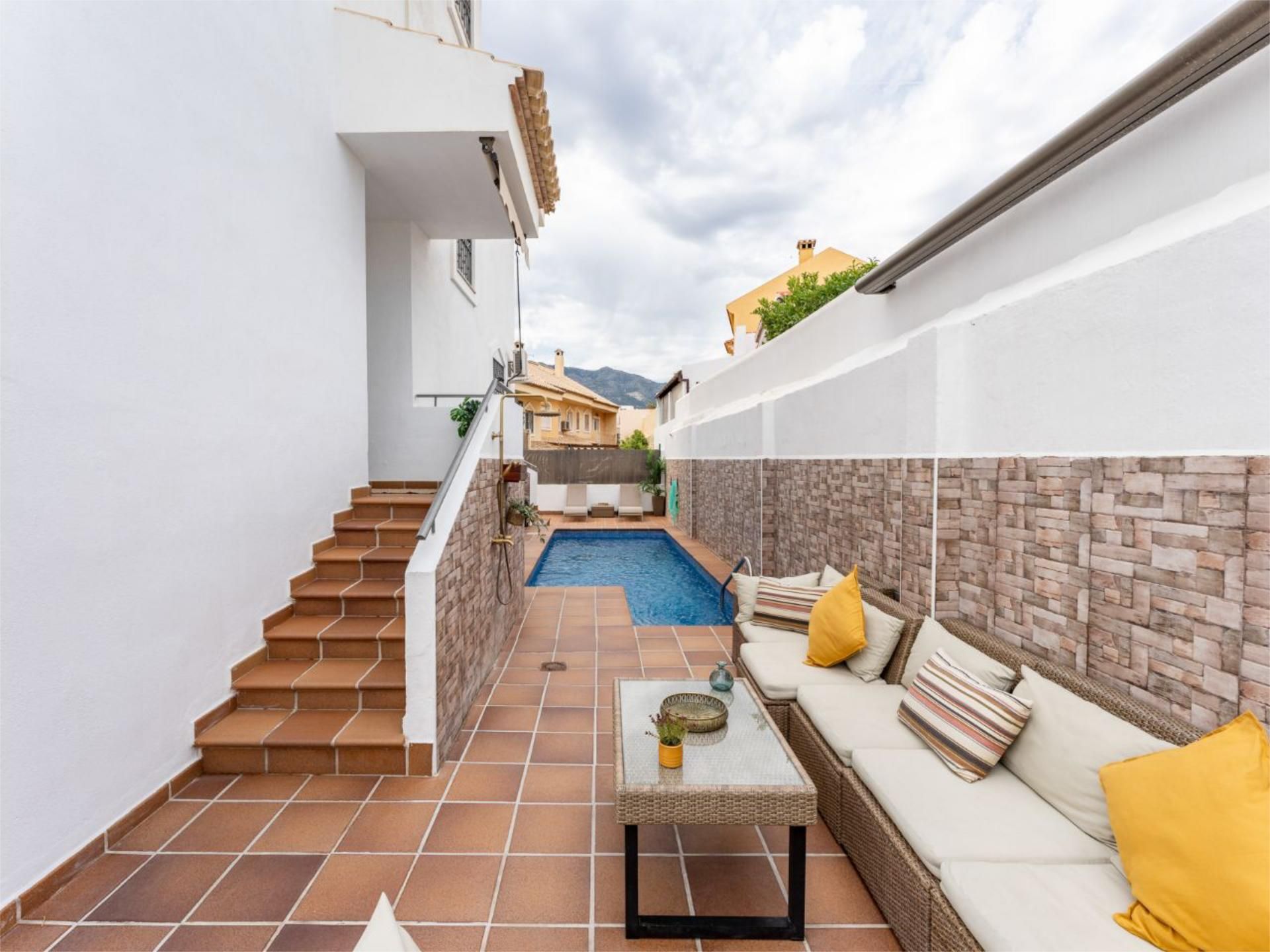 Exterior view of House or chalet to rent in Fuengirola  with Air Conditioner, Heating and Private garden