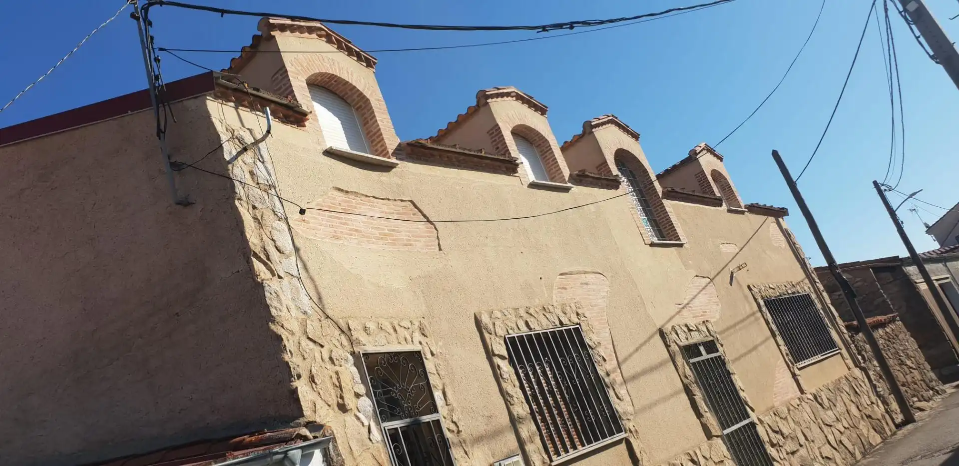 Detached homes for sale in Calle Corrales, 3, Peñausende Exterior view of Detached homes for sale in Peñausende with Storage room