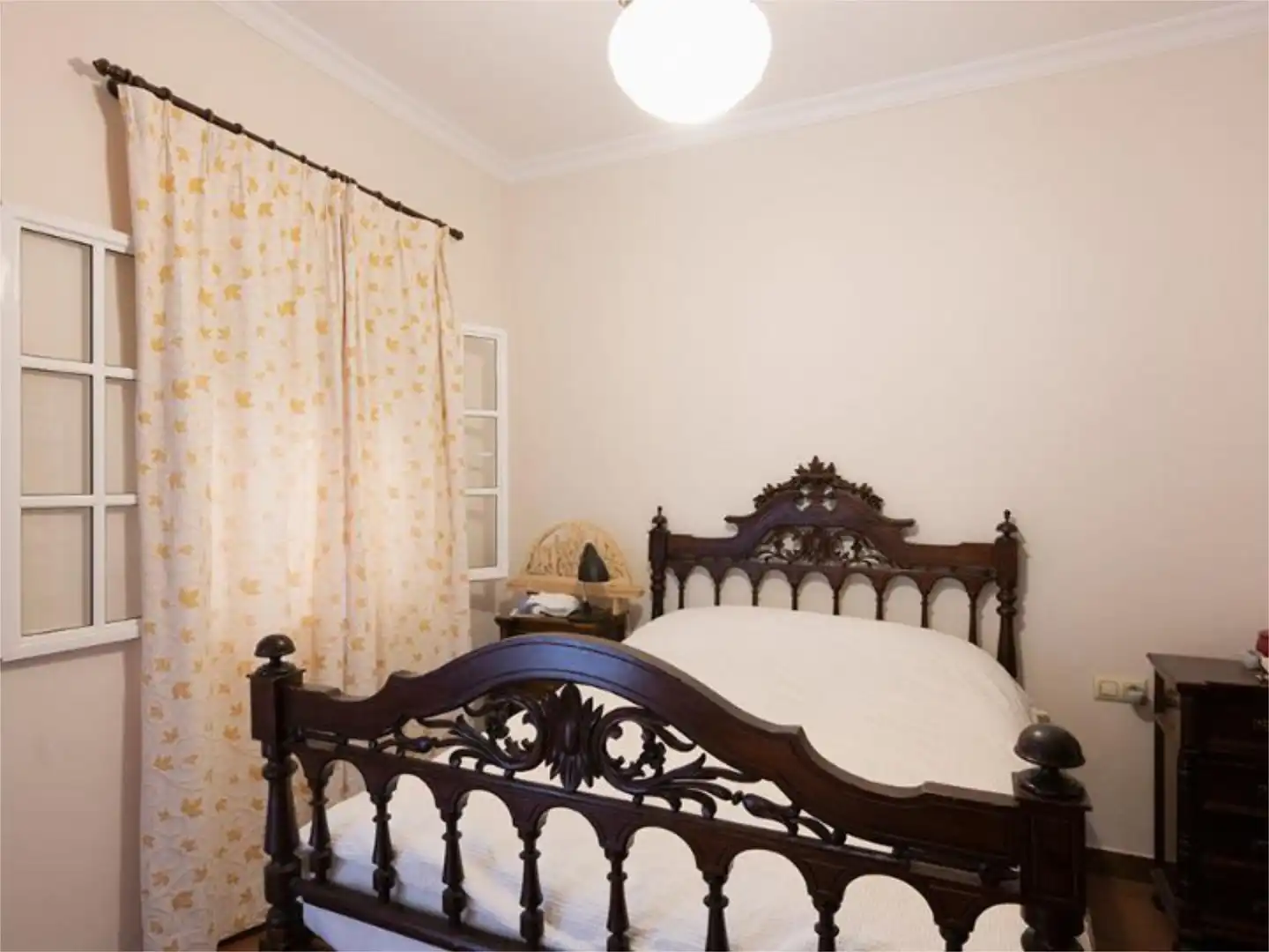 Habitación de Casa adosada en venta en Carmona con Terraza