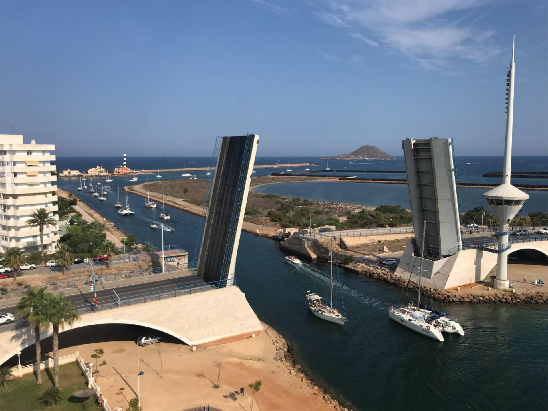 Pis de lloguer a Gran Vía de la Manga, Tomás Maestre