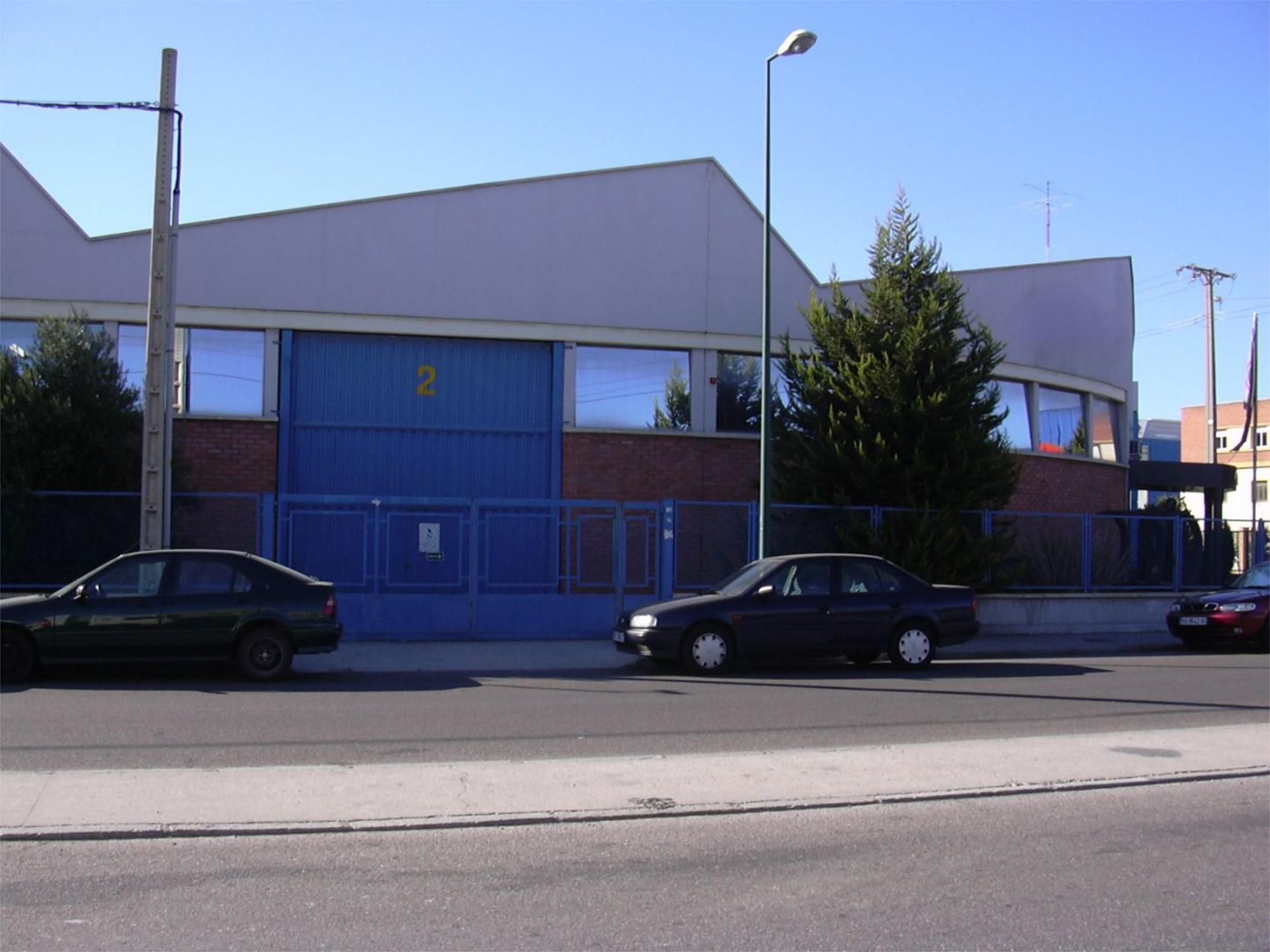 Exterior view of Industrial buildings for sale in Valladolid Capital  with Air Conditioner and Heating