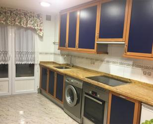 Kitchen of Flat to rent in Oviedo   with Balcony