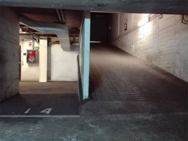 Garaje en Venta en Calle del General Margallo, 31 en Castillejos - Cuzco