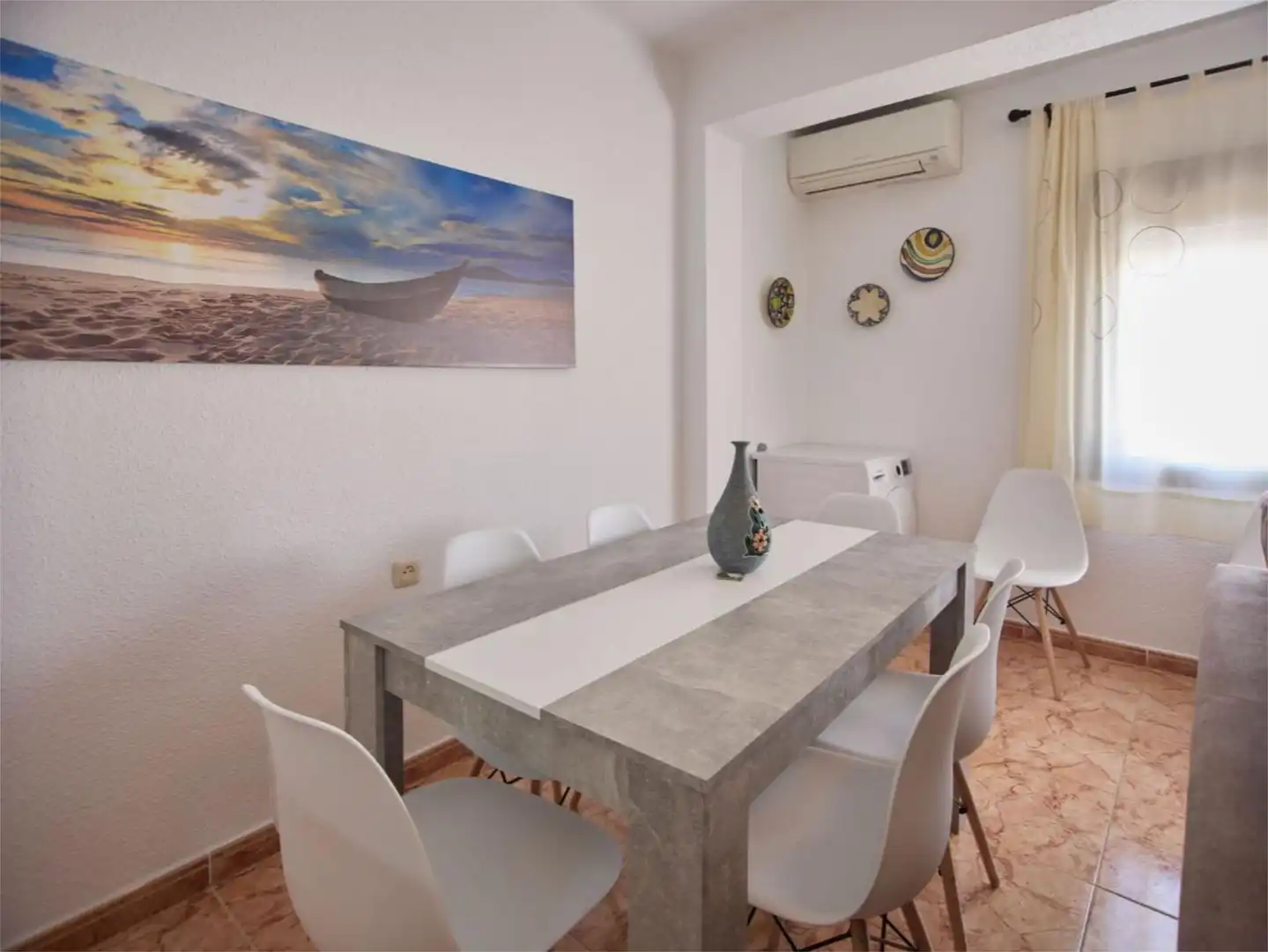 Comedor de Piso en venta en Cabo de Gata con Terraza, Amueblado y Balcón