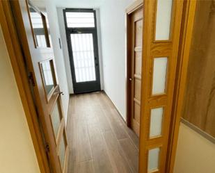 Premises to rent in Alcalá de Henares  with Air Conditioner