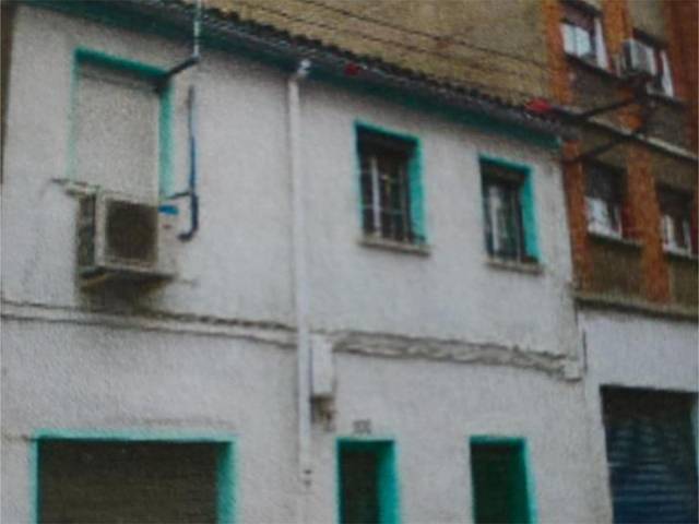 Local comercial en Venta en Calle del Tenor Gayarre, 49 en Barrio de Delicias