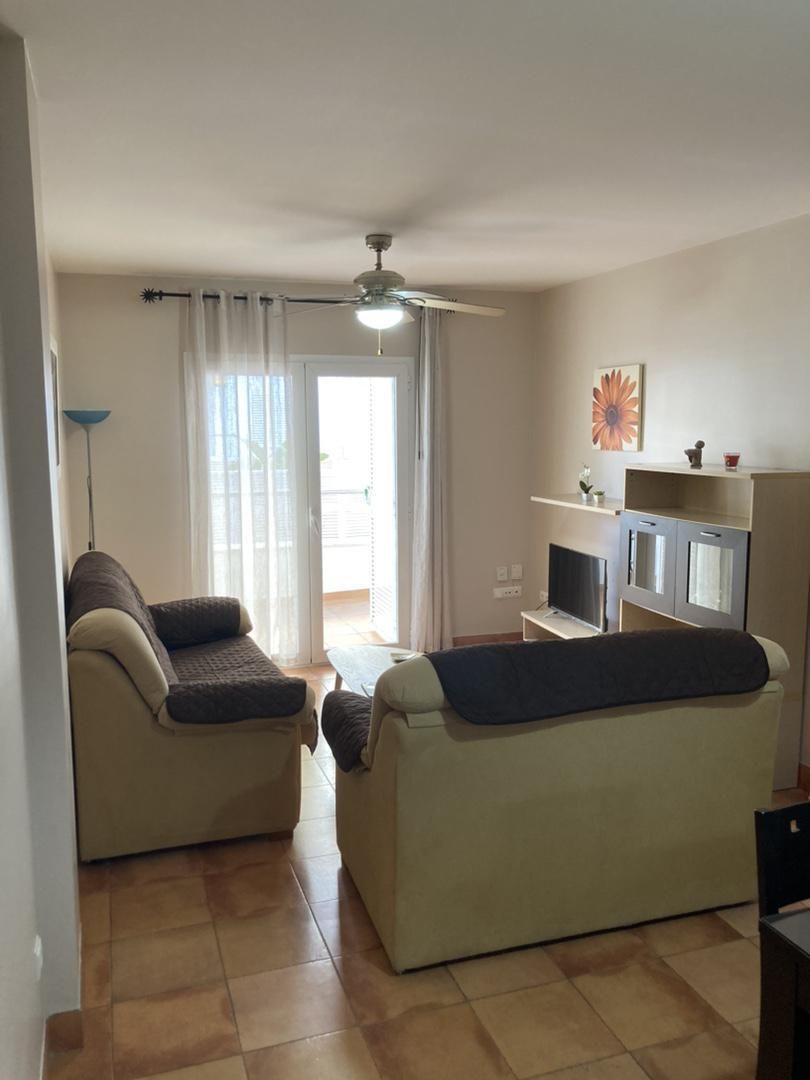 Apartamento de alquiler en Calle Playas de la Ensenada, 28, Almerimar Sala de estar de Apartamento de alquiler en El Ejido con Aire acondicionado, Amueblado y Lavadora