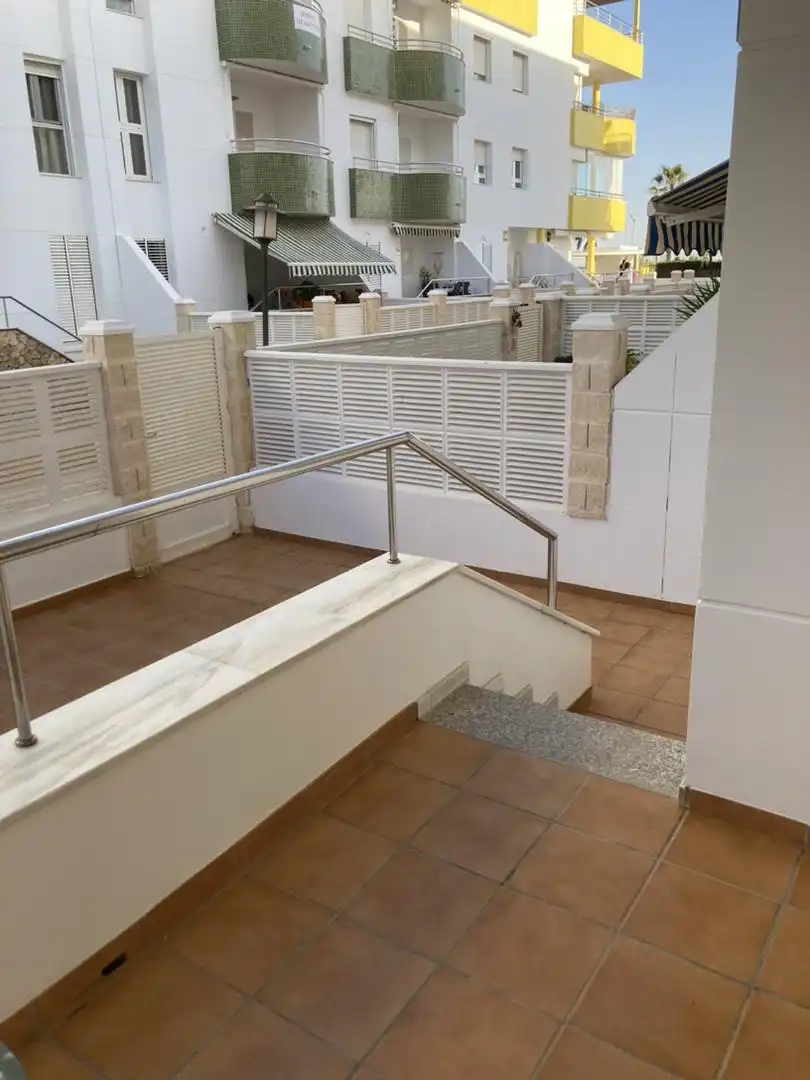 Apartament de lloguer a Calle Playas de la Ensenada, 28, Almerimar Apartament de lloguer en El Ejido amb Aire condicionat, Moblat i Rentadora