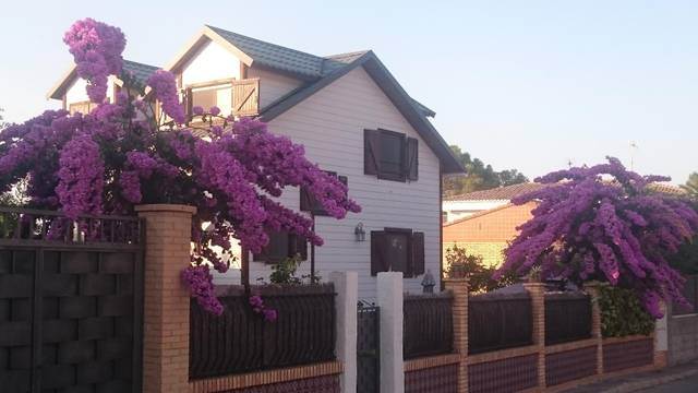 Piso en Alquiler en Carrer Náquera, 8 en Gilet