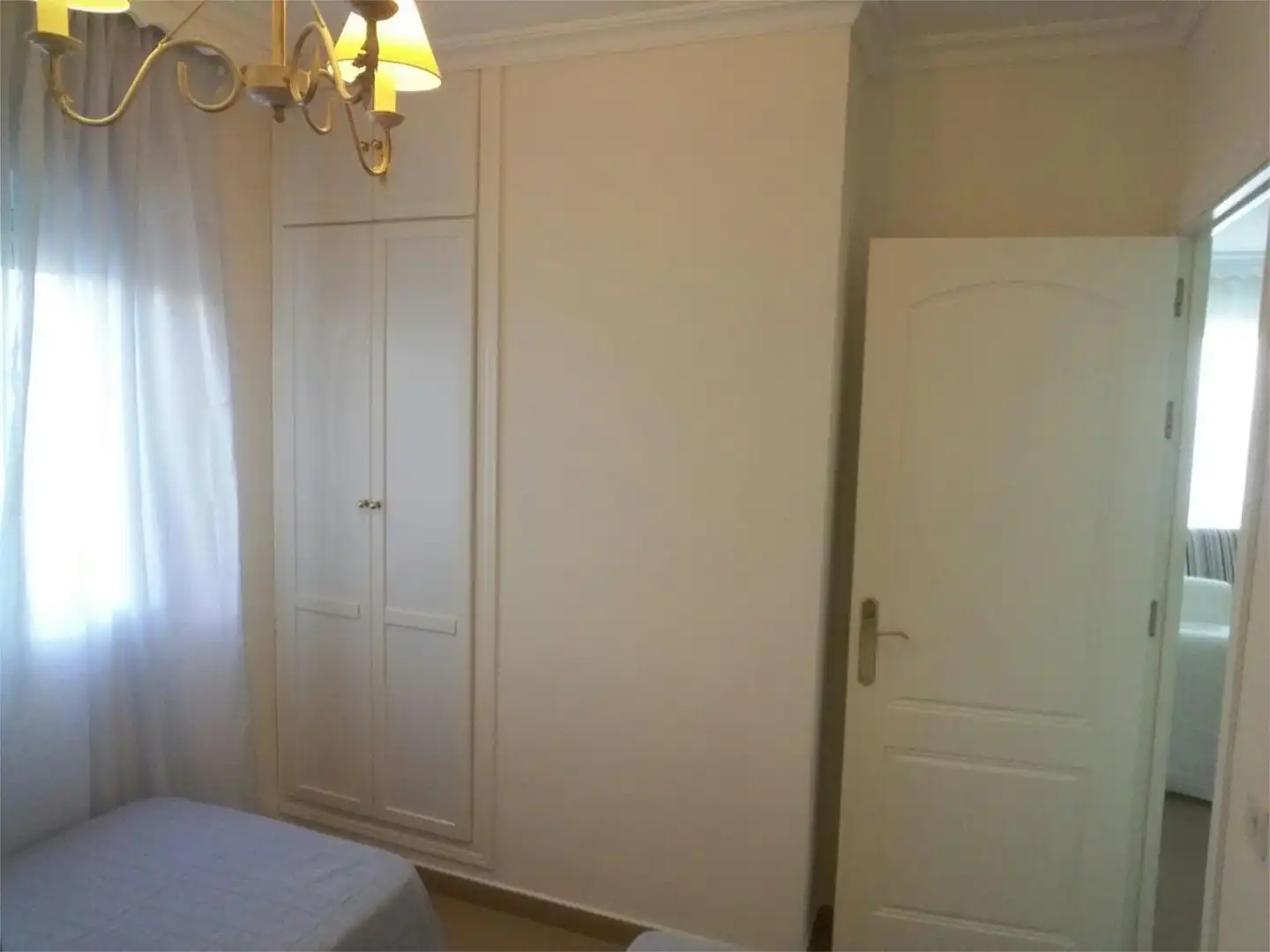Apartamento de alquiler en Calle Santa Marta, 1, Centro - La Costilla Habitación de Apartamento de alquiler en Rota con Calefacción, Jardín privado y Amueblado