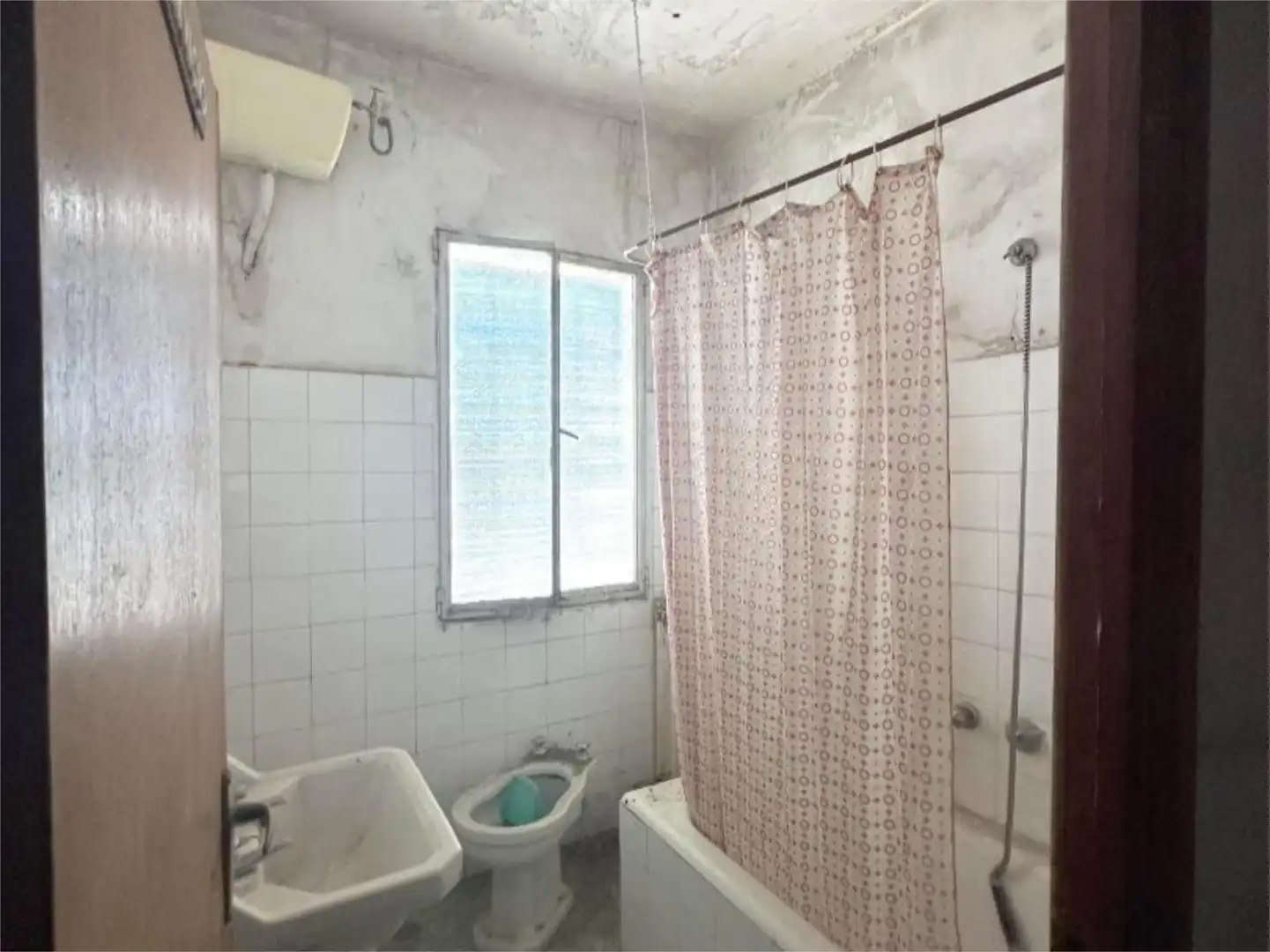 Commercial properties for sale in Avenida de la Vera, 99, Villanueva de la Vera Bathroom of Commercial properties for sale in Villanueva de la Vera
