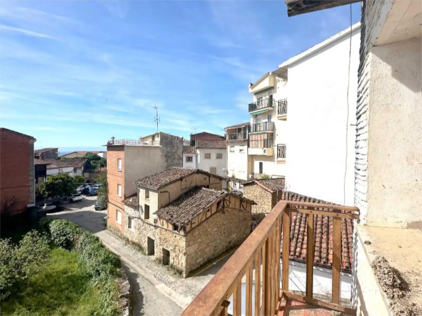 Commercial properties for sale in Avenida de la Vera, 99, Villanueva de la Vera Exterior view of Commercial properties for sale in Villanueva de la Vera