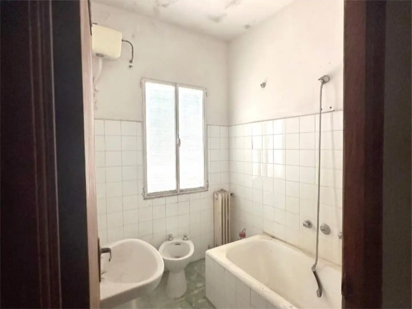Commercial properties for sale in Avenida de la Vera, 99, Villanueva de la Vera Bathroom of Commercial properties for sale in Villanueva de la Vera