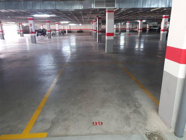 Garaje en Alquiler en Calle José Luis Pérez Pujadas, 15 en Parque Lagos