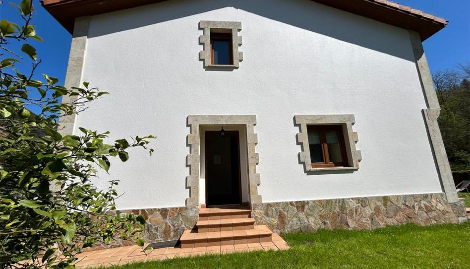 Casa o chalet de alquiler en Barrio la Plaza, 54, Valdáliga, Cantabria - imagen 1 Foto 1 de Casa o chalet de alquiler en Barrio la Plaza, 54, Valdáliga, Cantabria