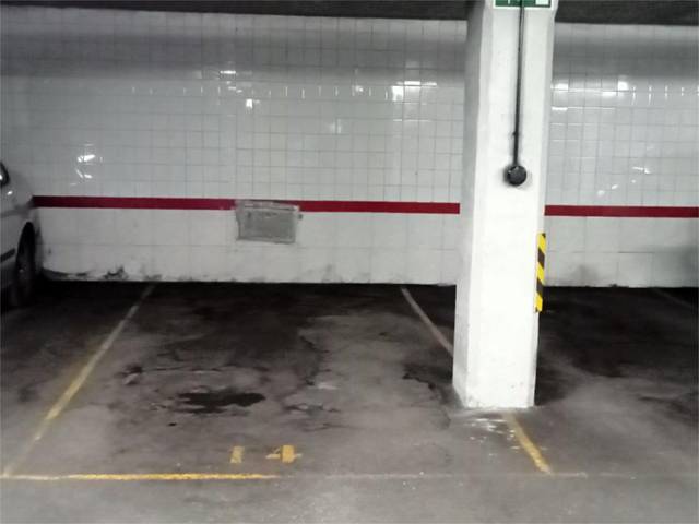 Garaje en Venta en Calle Usandizaga, 2 en El Coto