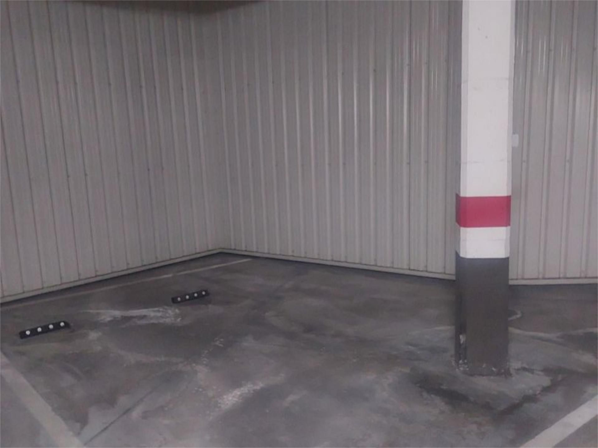 Garage to rent in Calle Fuenlabrada, 3, Comillas