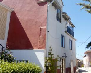 Vista exterior de Casa adosada en venda en Buniel amb Terrassa