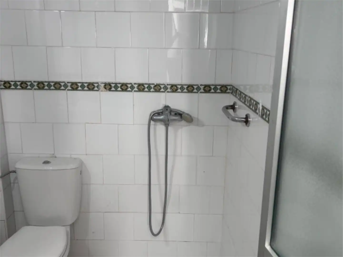 Flat for rent in Calle del Castillo, 18, Playa de la Regla Bathroom of Flat for rent in Chipiona