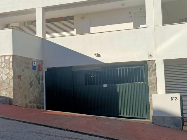 Garaje en Alquiler en Avenida Retamar, 12 en Los Nadales - Tio Charles