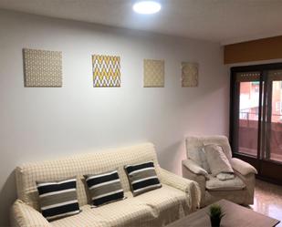 Sala d'estar de Pis de lloguer en  Albacete Capital amb Calefacció, Moblat i Forn