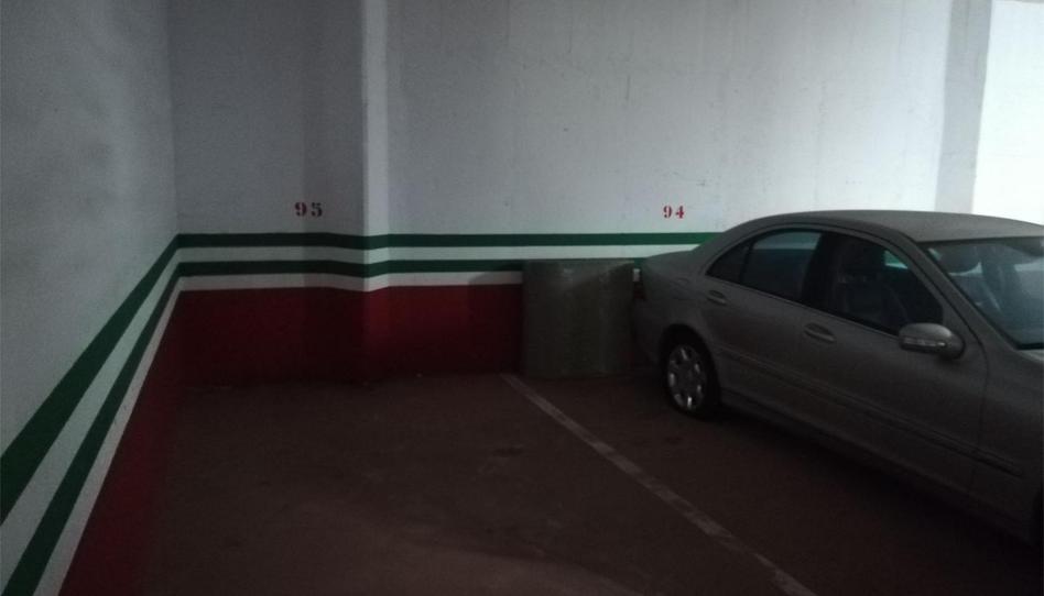 Foto 1 de Garaje de alquiler en Rúa Dolores Ibárruri, 10, Liáns, A Coruña