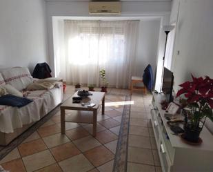 Living room of Flat to share in  Valencia Capital  with Air Conditioner and Balcony