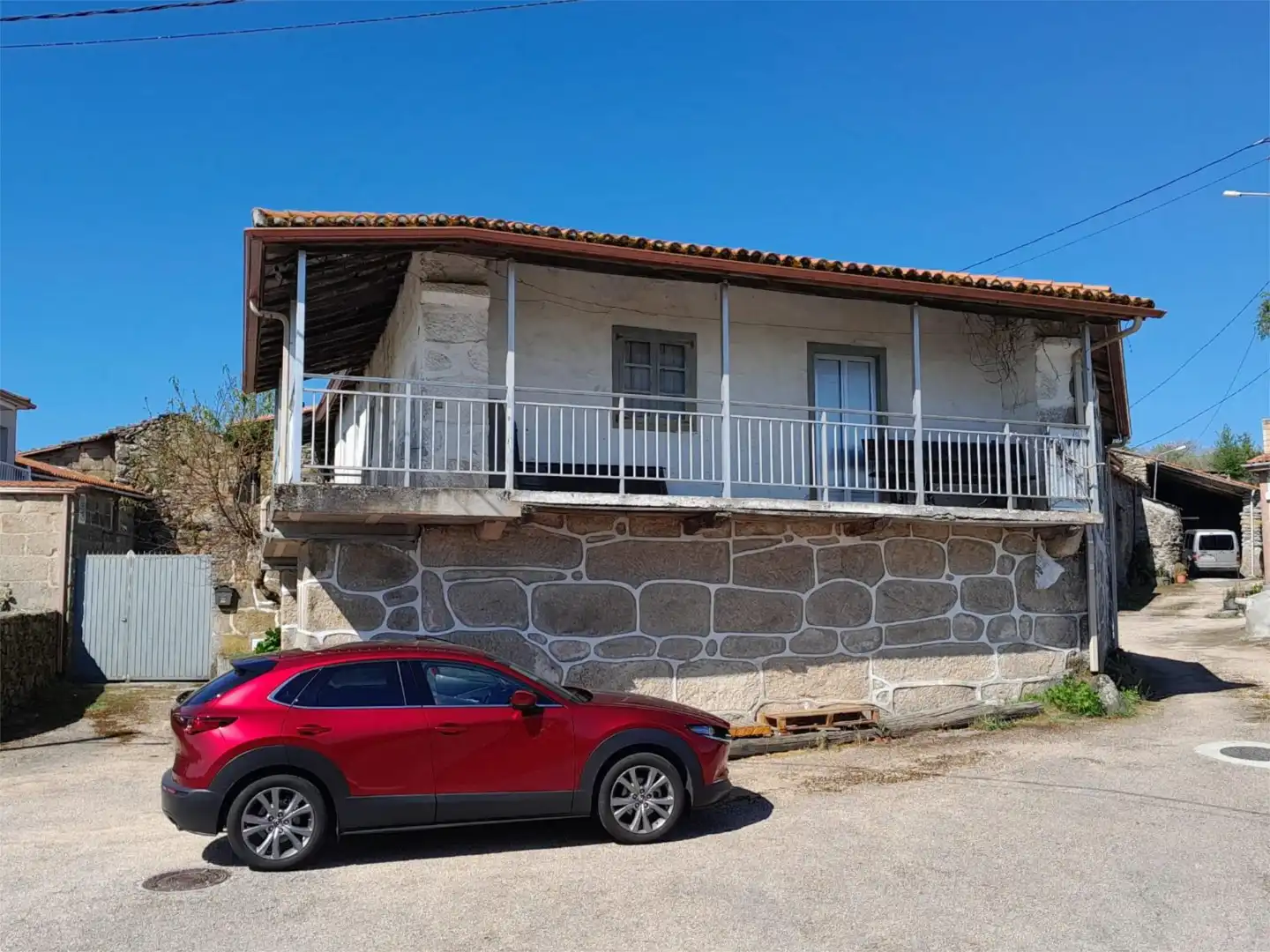 Vista exterior de Casa adosada en venta en A Teixeira  con Balcón