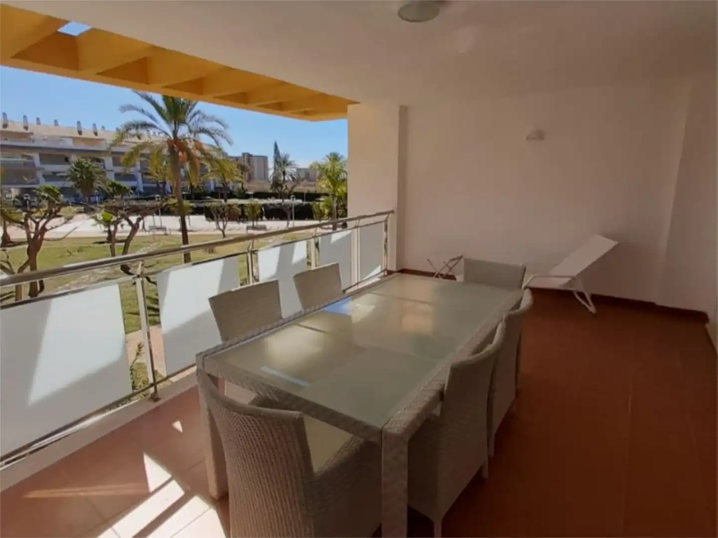 Apartamento de alquiler en Avinguda de les Illes Balears, 1, Torreblanca Terraza de Apartamento de alquiler en Torreblanca con Aire acondicionado, Jardín privado y Terraza