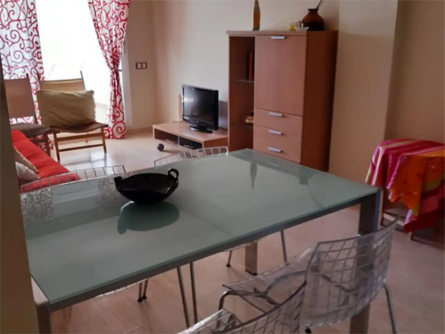 Apartamento de alquiler en Avinguda de les Illes Balears, 1, Torreblanca Sala de estar de Apartamento de alquiler en Torreblanca con Aire acondicionado, Jardín privado y Terraza