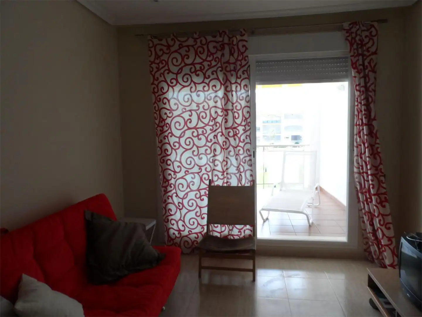 Apartamento de alquiler en Avinguda de les Illes Balears, 1, Torreblanca Habitación de Apartamento de alquiler en Torreblanca con Aire acondicionado, Jardín privado y Terraza