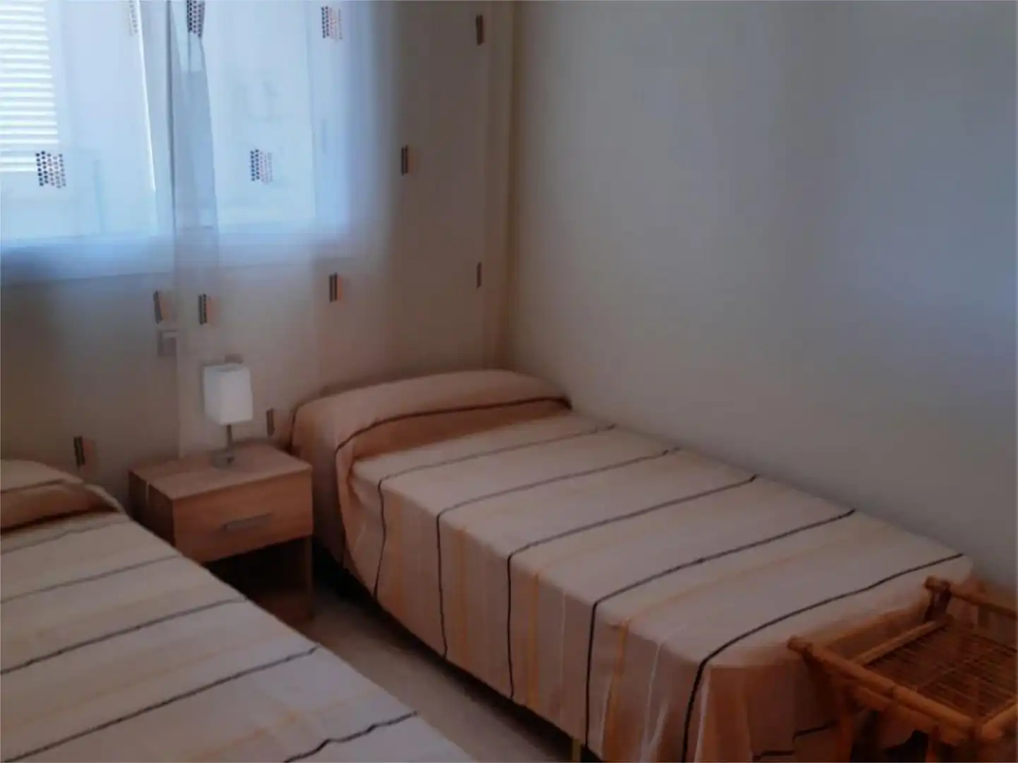 Apartamento de alquiler en Avinguda de les Illes Balears, 1, Torreblanca Habitación de Apartamento de alquiler en Torreblanca con Aire acondicionado, Jardín privado y Terraza