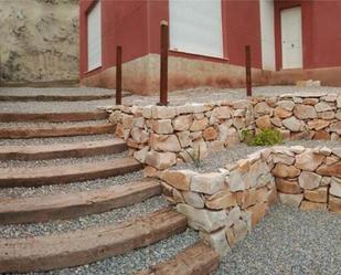 Jardí de Casa adosada de lloguer en Serra amb Terrassa i Piscina