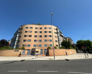 Exterior view of Flat for sale in  Madrid Capital  with Air Conditioner and Swimming Pool