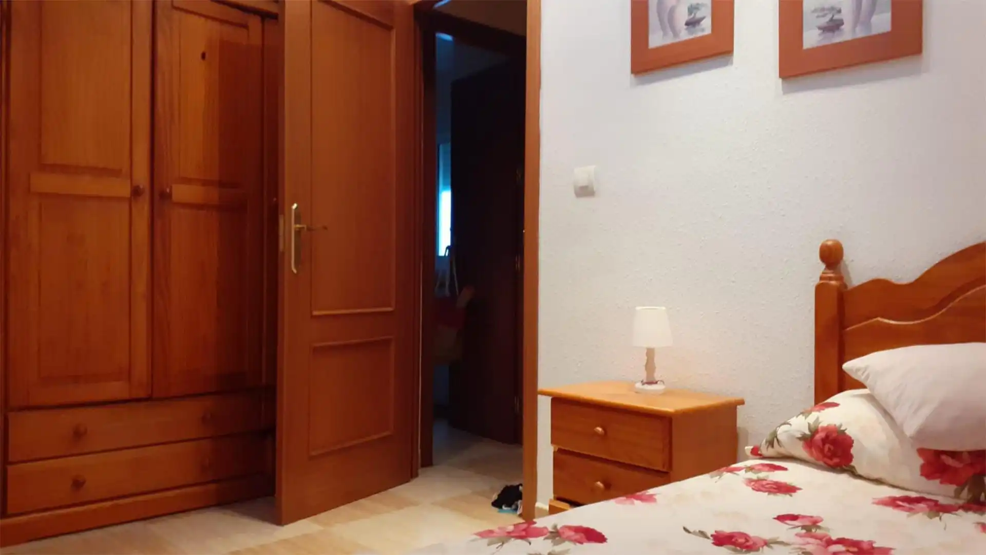 Casa adosada en venta en Calle Real, 1, San Juan del Puerto Habitación de Casa adosada en venta en San Juan del Puerto con Aire acondicionado, Calefacción y Amueblado