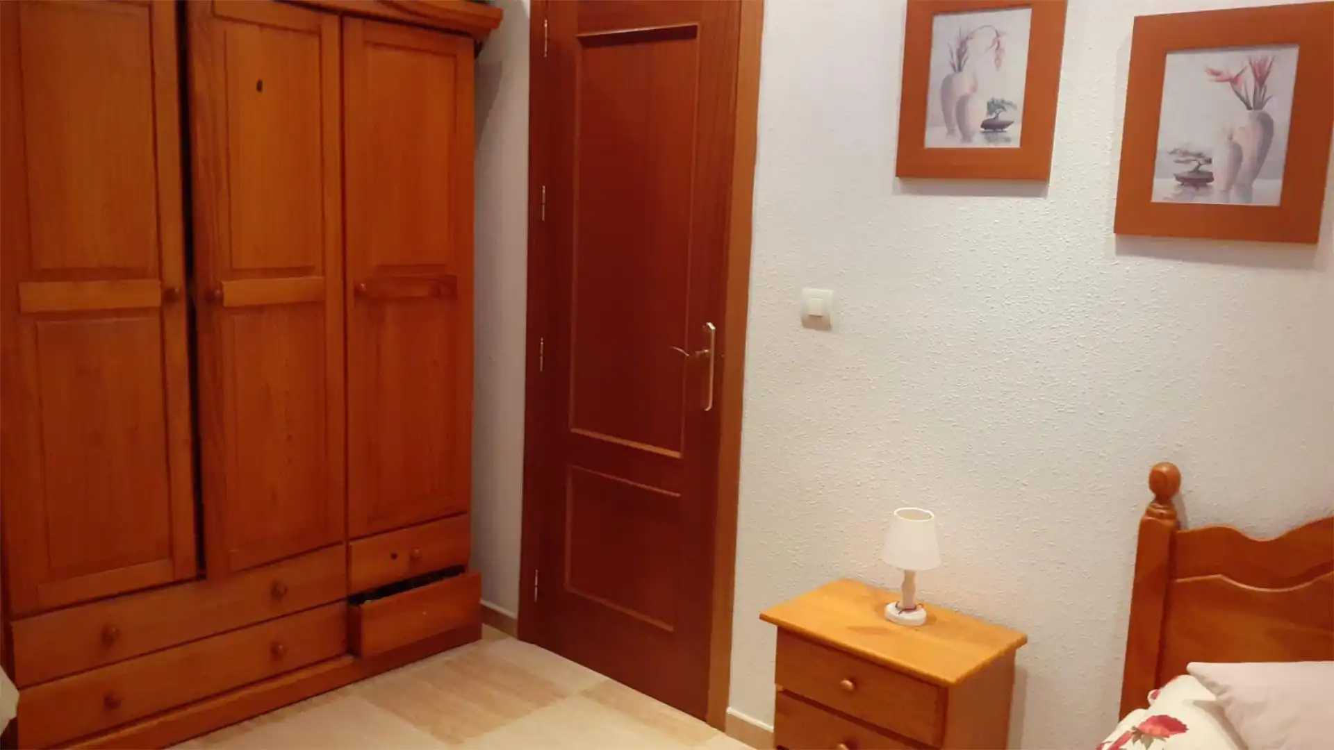 Casa adosada en venta en Calle Real, 1, San Juan del Puerto Habitación de Casa adosada en venta en San Juan del Puerto con Aire acondicionado, Calefacción y Amueblado