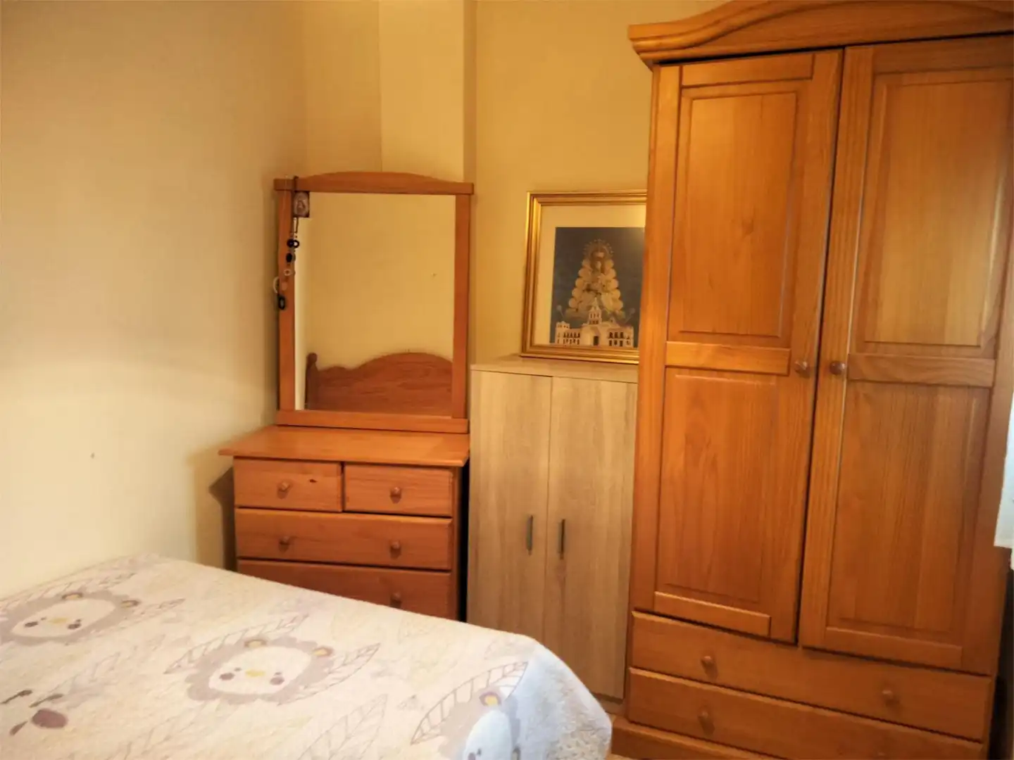 Casa adosada en venta en Calle Real, 1, San Juan del Puerto Habitación de Casa adosada en venta en San Juan del Puerto con Aire acondicionado, Calefacción y Amueblado