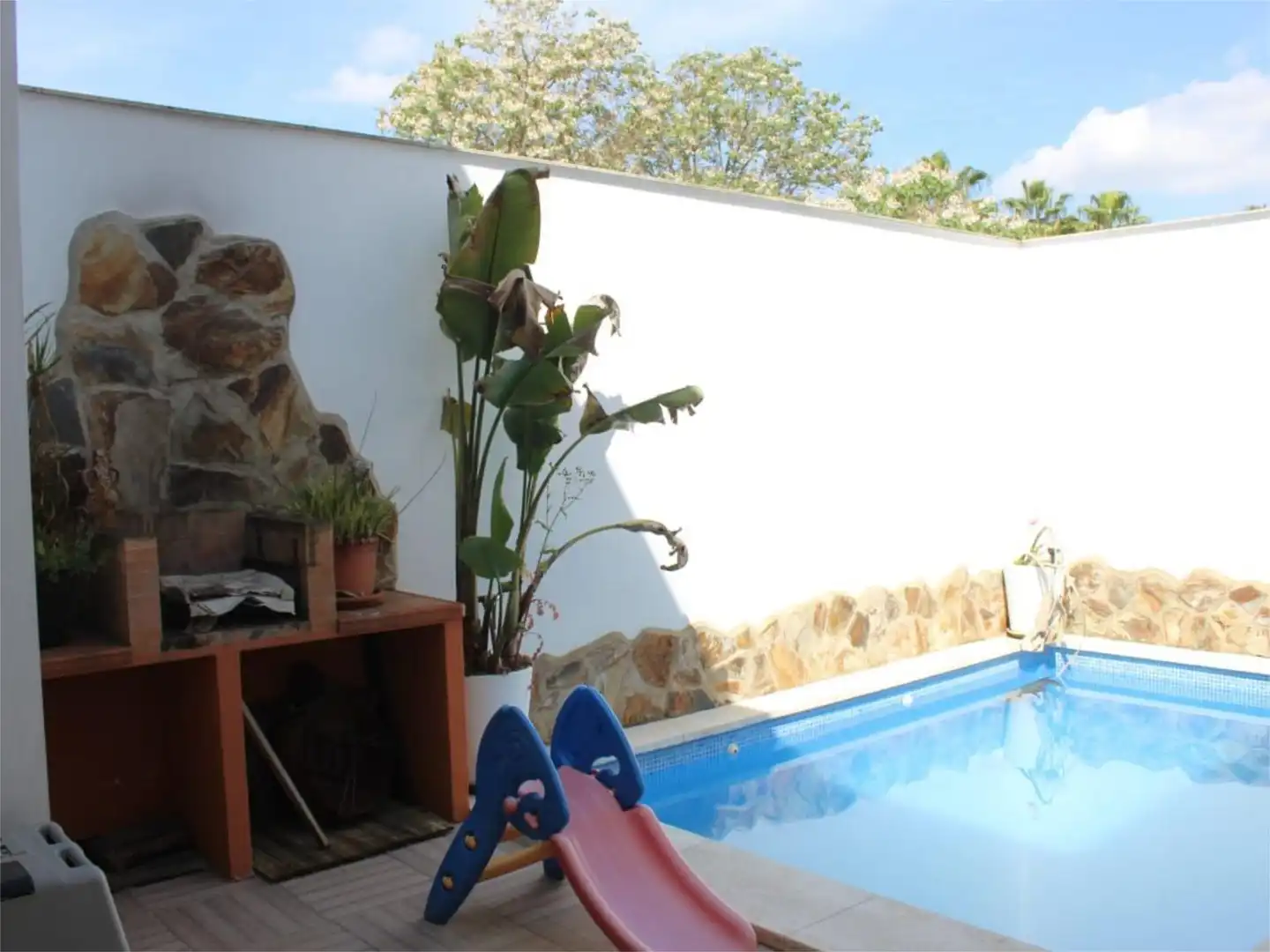 Houses for sale in Calle Posadas, 4, Posadas Swimming pool of Houses for sale in Posadas with Air Conditioner, Parquet flooring and Storage room