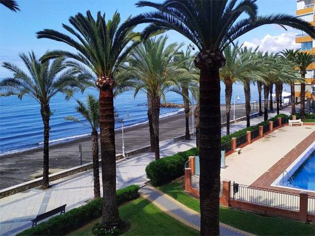 Piso en Alquiler en Urbanizacion al C.int.bau Hoffmann, 72 en Algarrobo Costa