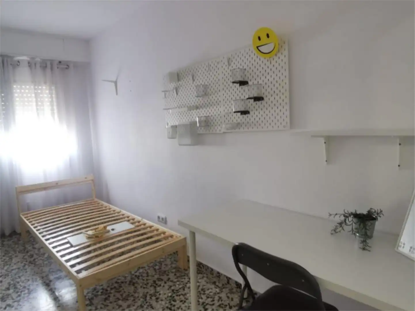 Bedroom of Flat for share in Massanassa  with Furnished