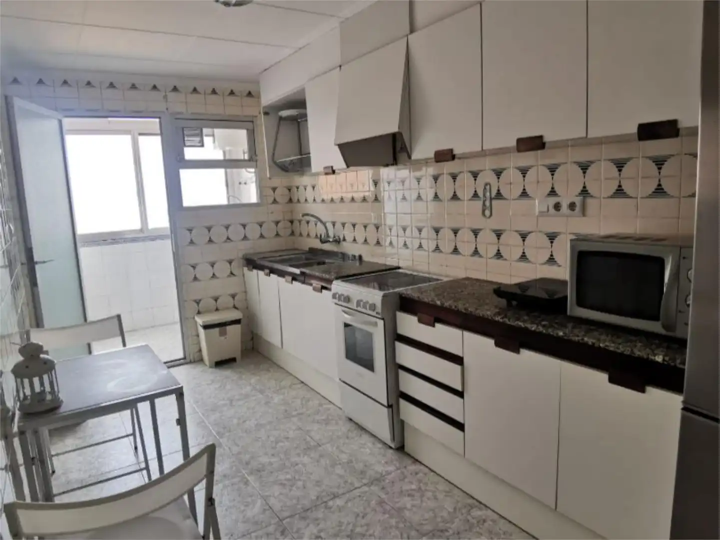 Kitchen of Flat for share in Massanassa  with Furnished