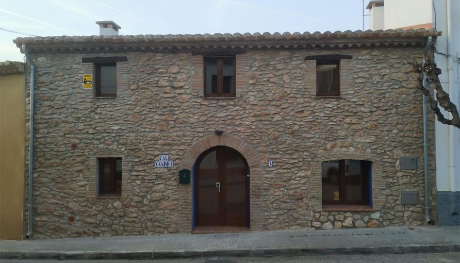 Foto 1 de Casa adosada de lloguer a Avínguda de Les Flors, 3, Avinyonet del Penedès, Barcelona