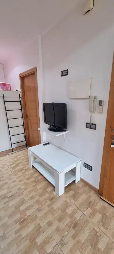 Sala d'estar de Pis en venda en Tortosa amb Aire condicionat, Calefacció i Terrassa