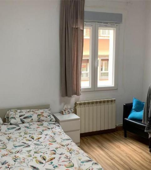 Photo 2 of Flat for share in Calle del Arzobispo Apaolaza, 23, Universidad San Francisco,  Zaragoza Capital