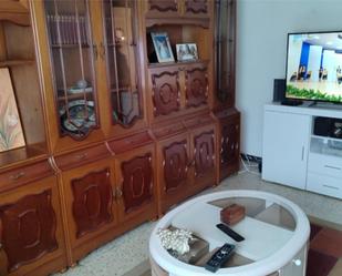 Living room of Duplex for sale in  Madrid Capital