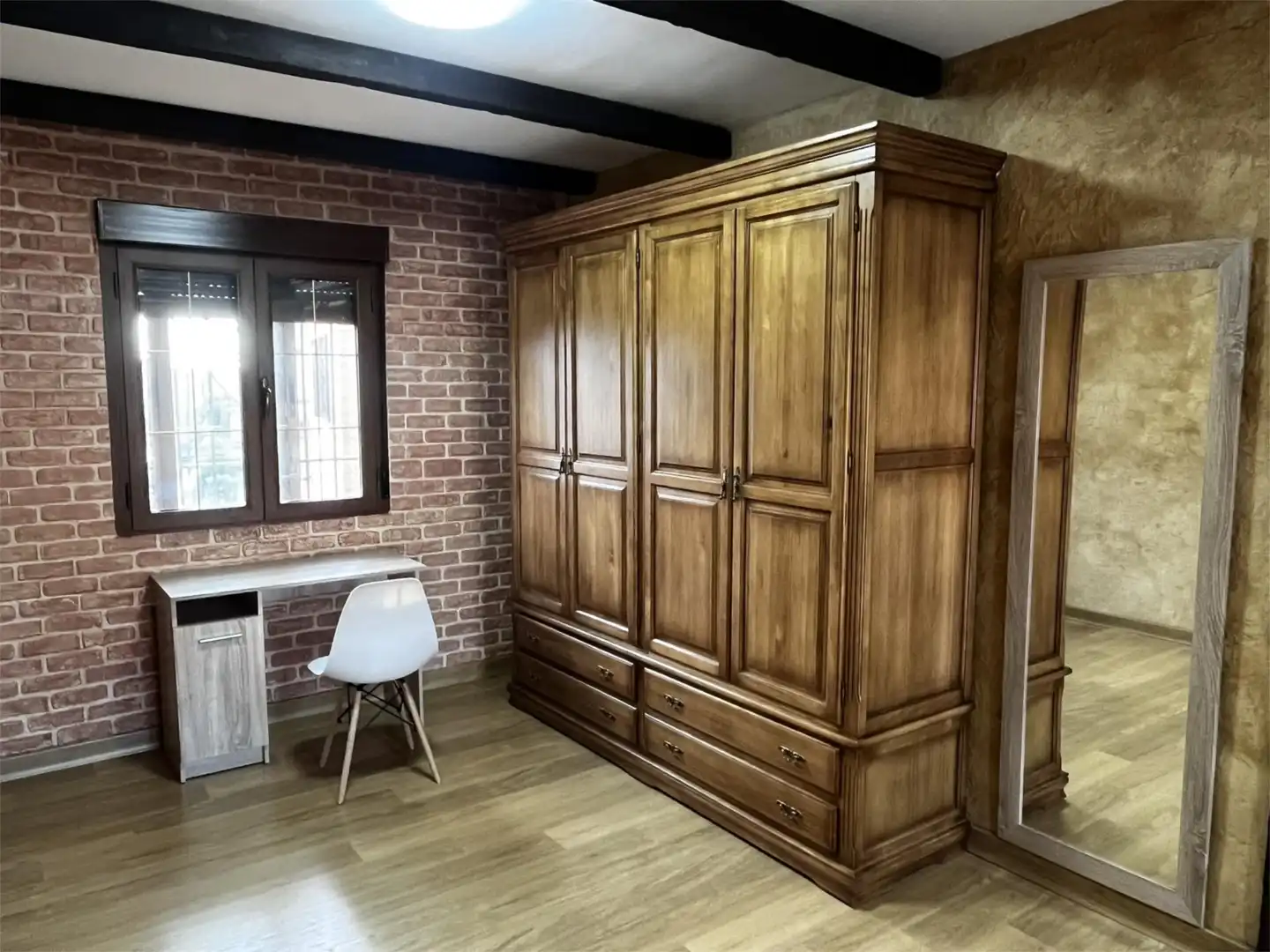 Habitación en Calle Ayozares, 51, La Puebla de Montalbán Habitación de Casa o chalet para compartir en La Puebla de Montalbán con Aire acondicionado, Calefacción y Parquet