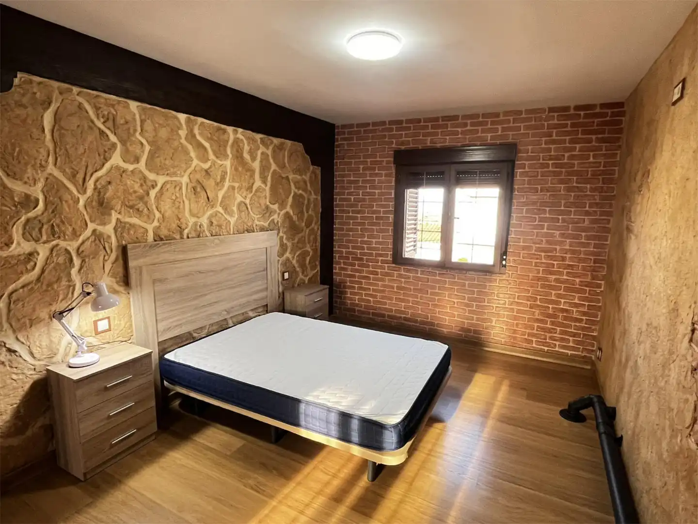 Habitación en Calle Ayozares, 51, La Puebla de Montalbán Habitación de Casa o chalet para compartir en La Puebla de Montalbán con Aire acondicionado, Calefacción y Parquet