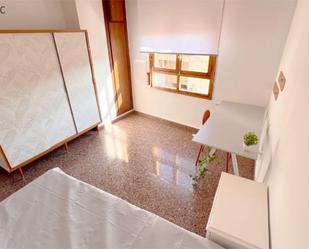 Bedroom of Flat to share in Ontinyent  with Balcony